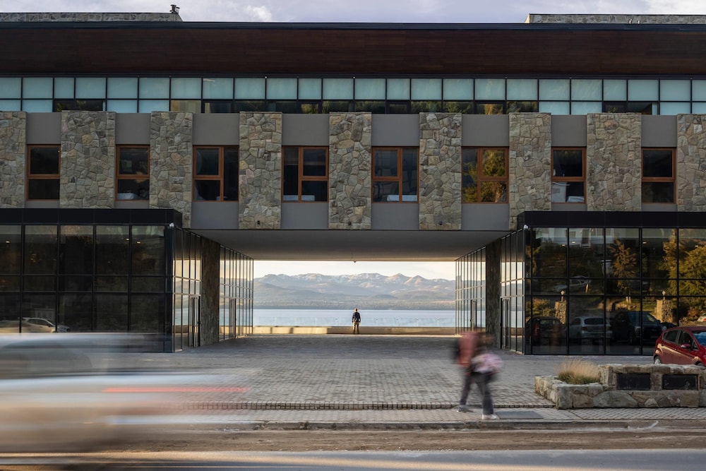 Radisson Blu Bariloche 3/60