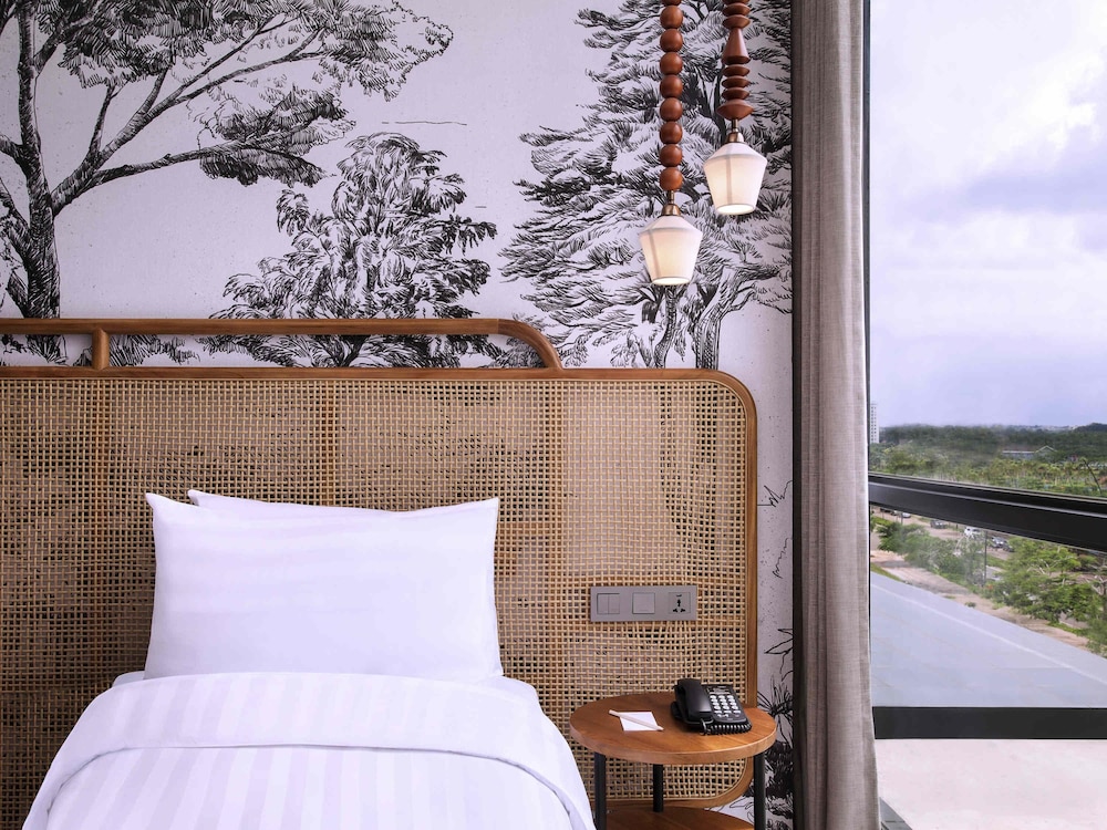 Mercure Tangerang Bsd City photo2