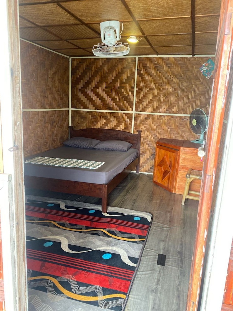 Hotel O Bakau Hijau Riverlodge & Campsite 38/39
