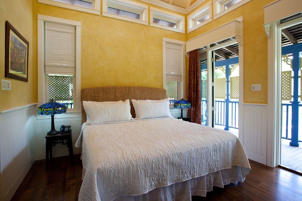 Hermosa Cove Villa Resort and Suites 14/39