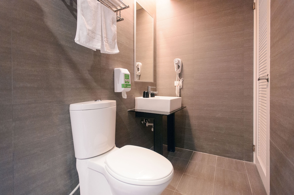 Kiwi Express Hotel-Taichung Station Branch Ii 17/60