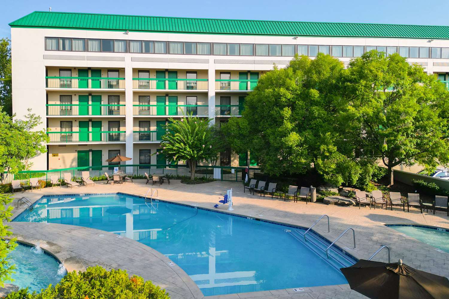 Quality Inn Near The Island Pigeon Forge 8/58