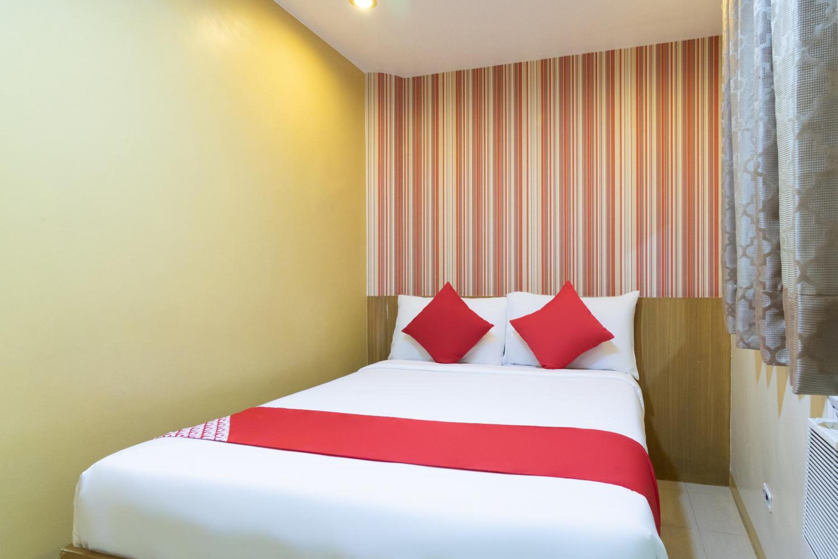 Starlight Bed And Breakfast 16/50
