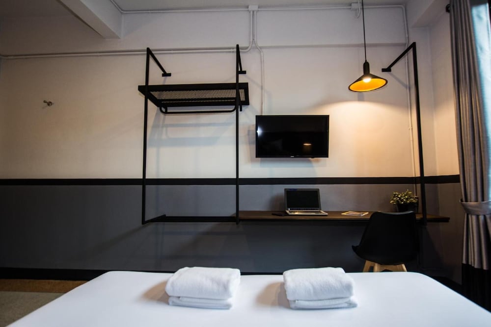 B Y Hotel Kanchanaburi 16/63