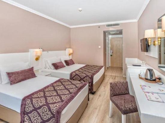 Standard, Single, Double Bed, Land View