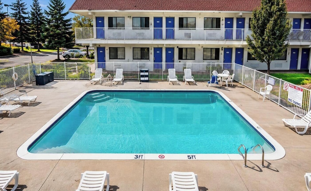 Motel6 Yreka, CA 13/62