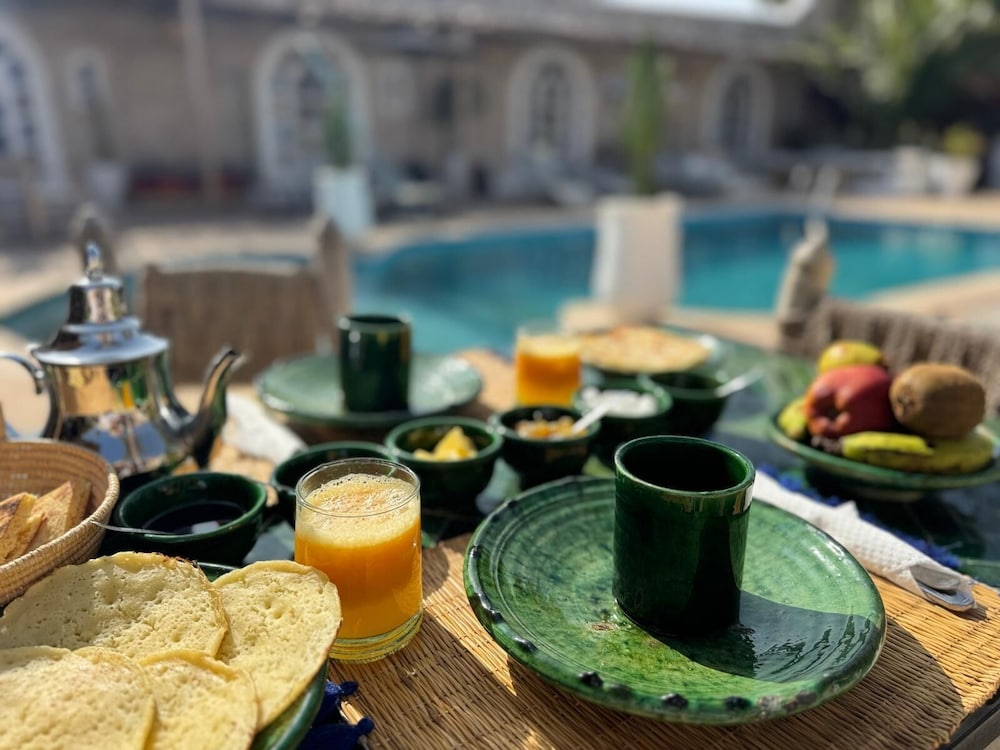 RIAD EUCALYPTUS, ETHNIC HOTEL 37/50