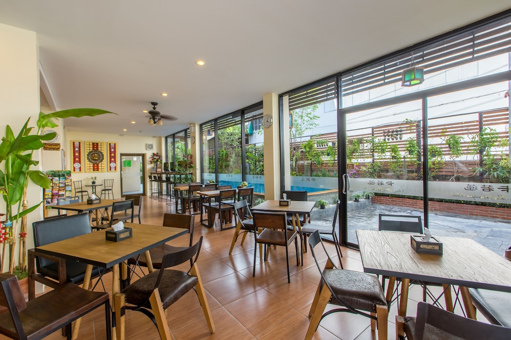 Chiang Mai Waroros Boutique Hotel (ex Baan Tai Wang Chiangmai) 55/71