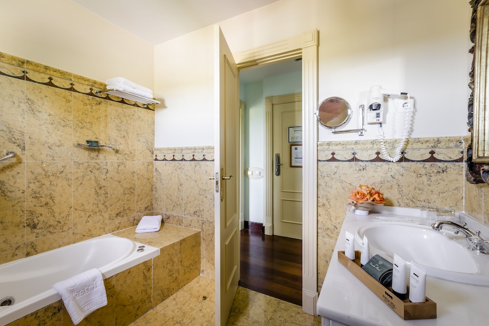 Hotel Yit Vereda Real 45/50