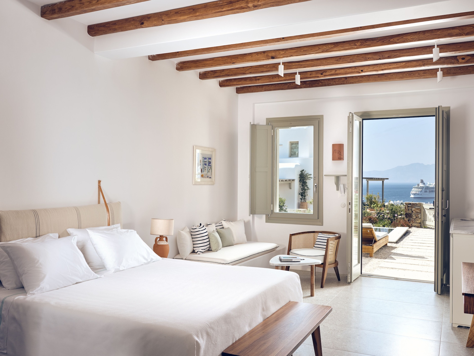 HILLTOP, SUITE, KING BED, SEA VIEW, SOFA, PRIVATE POOL