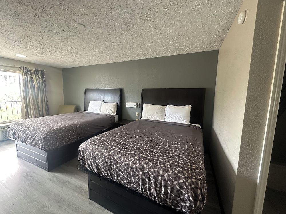 Regal Inn Guntersville Hwy 431 14/50
