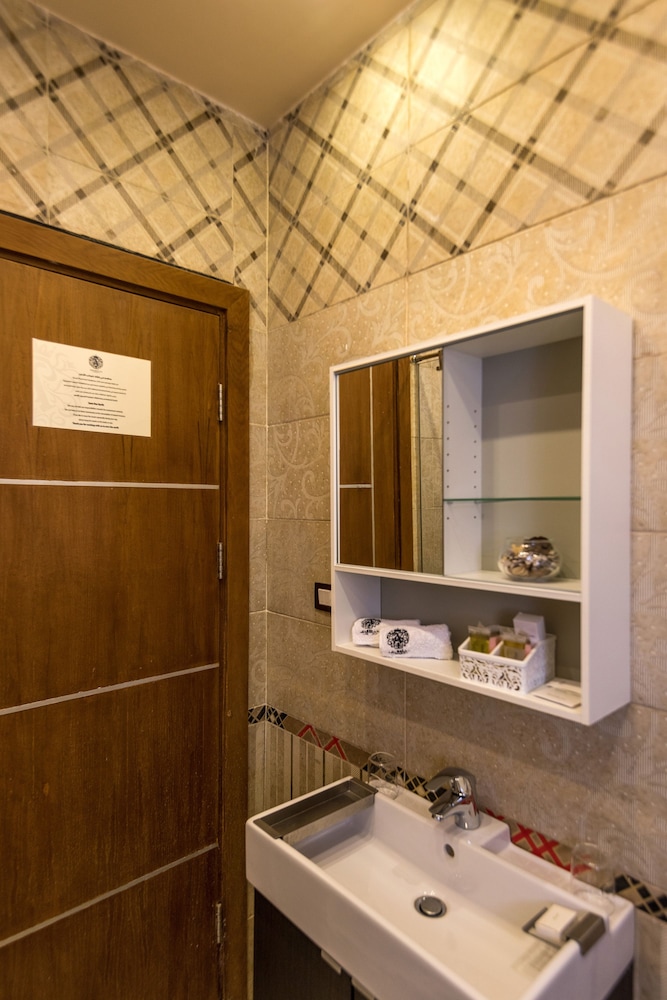 Arabella Residence 45/50