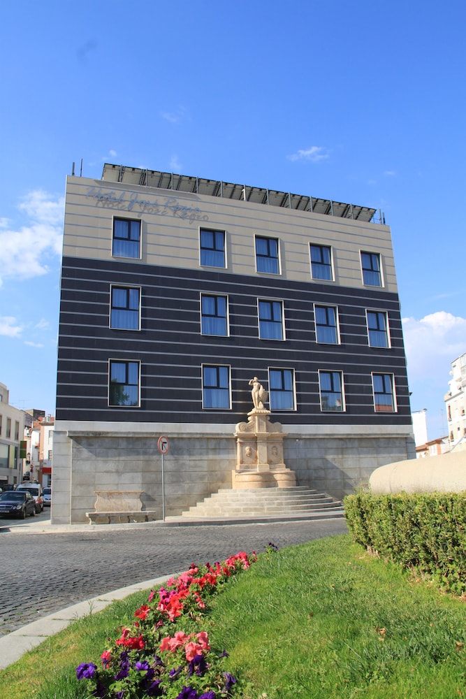 Hotel Jose Regio 9/50