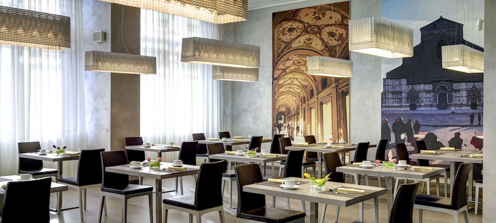 Unahotels San Vitale Bologna 40/54