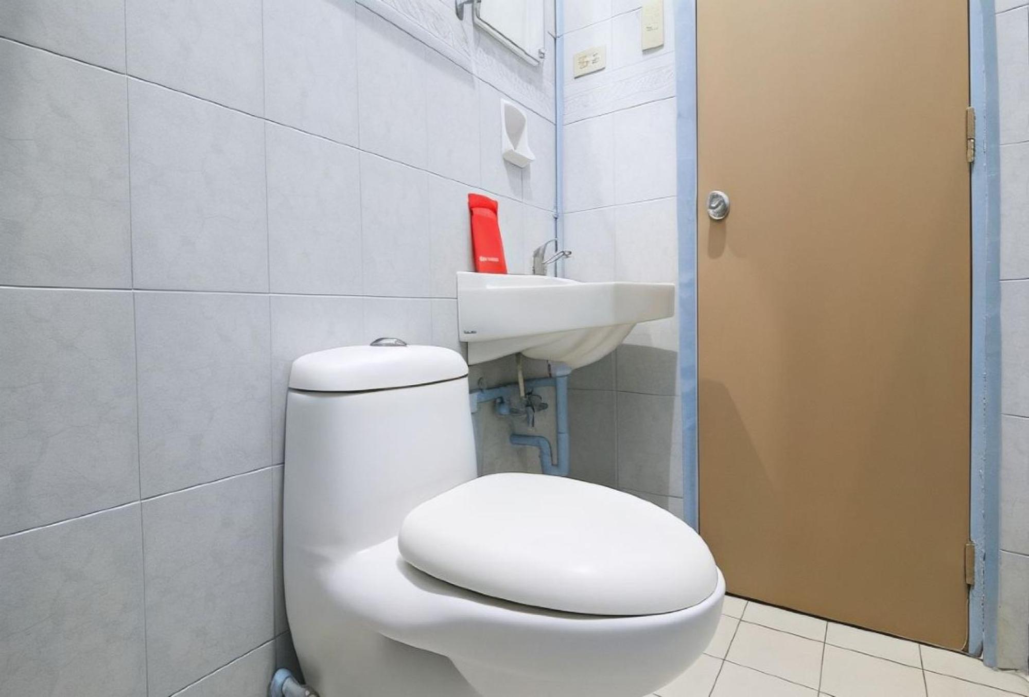 RedDoorz at Bankal Lapulapu 44/46