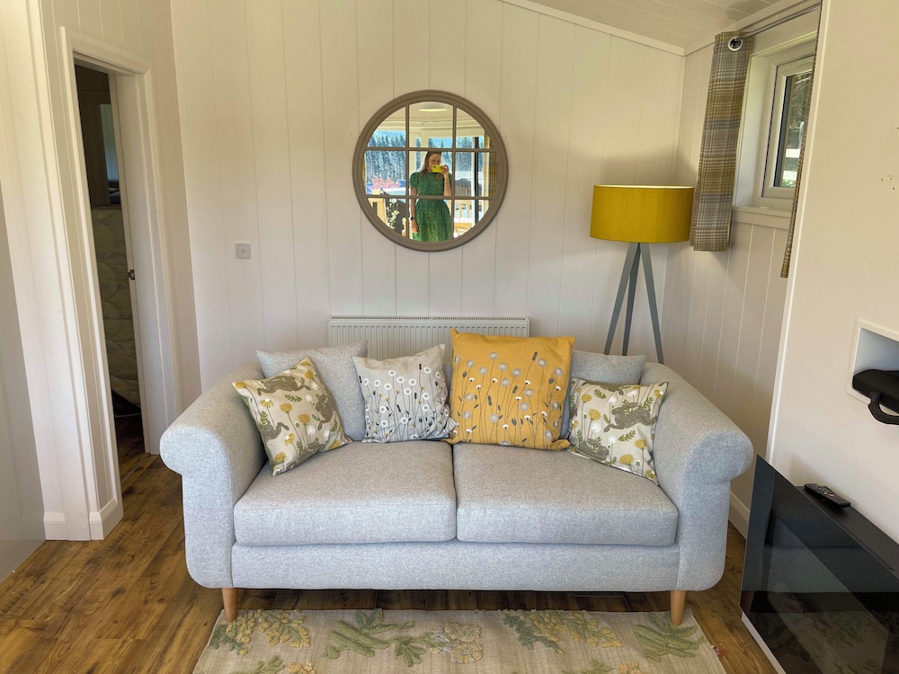 Tayview Lodges 24/50