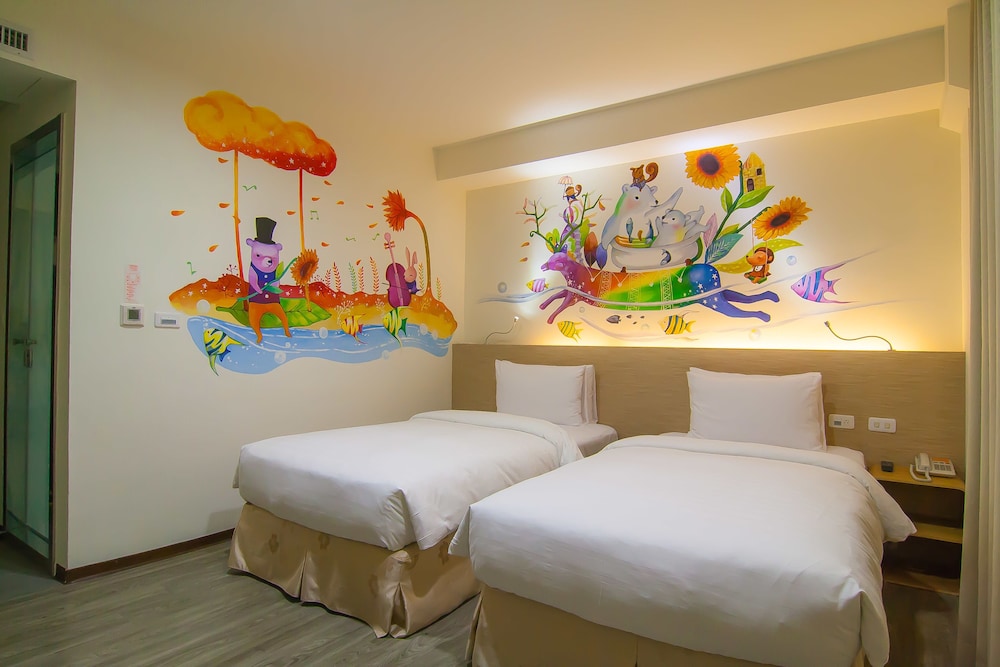 Legend Hotel Liuhe 22/38