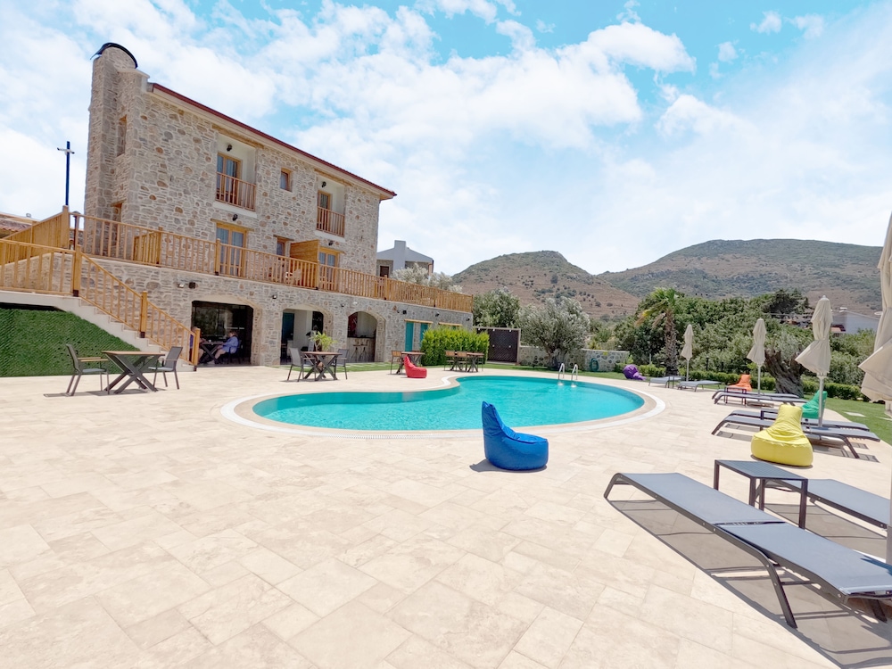 Zeyt Inn Hotel 20/32
