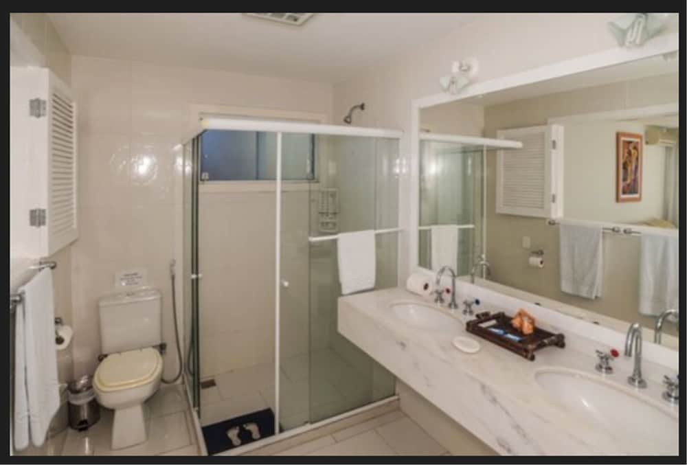 Barracuda Eco Resort 48/50