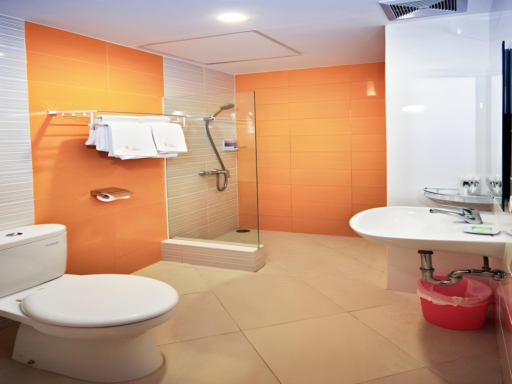 Graha Cempaka Boutique Hotel 16/17