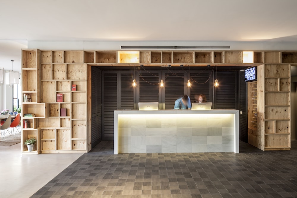 Aqua Hotel Bertran - Adults Only 10/78