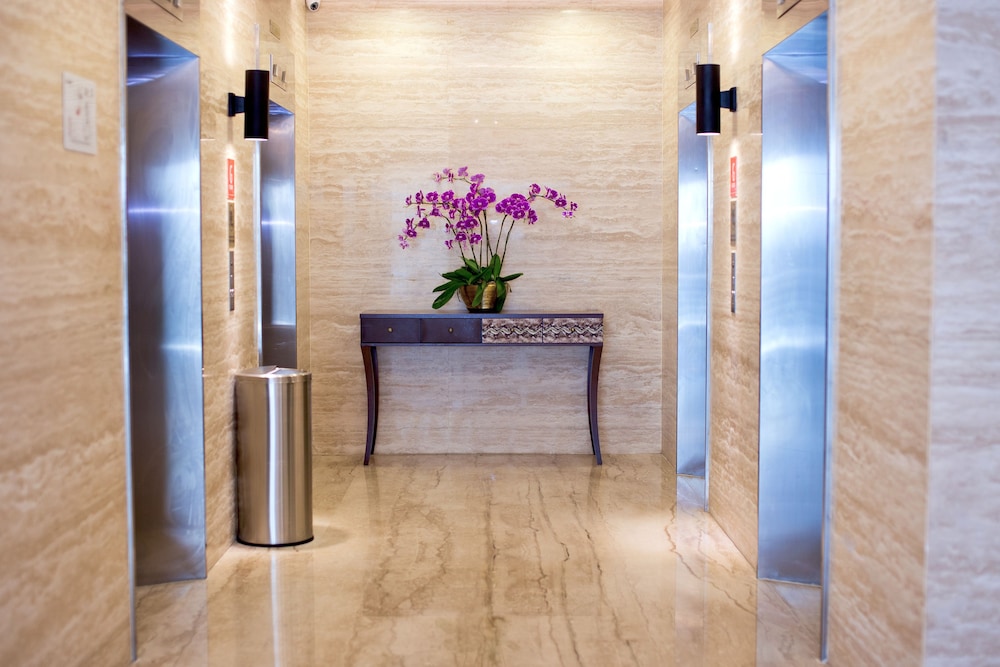 Vouk Hotel Suites 3/68