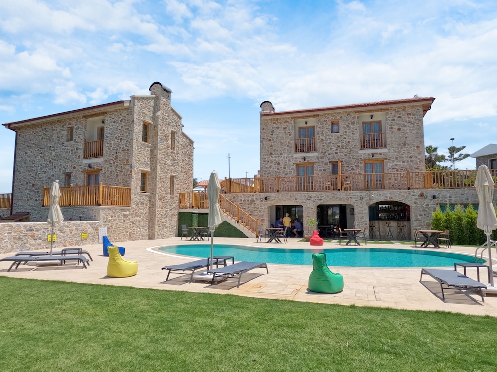 Zeyt Inn Hotel 18/32