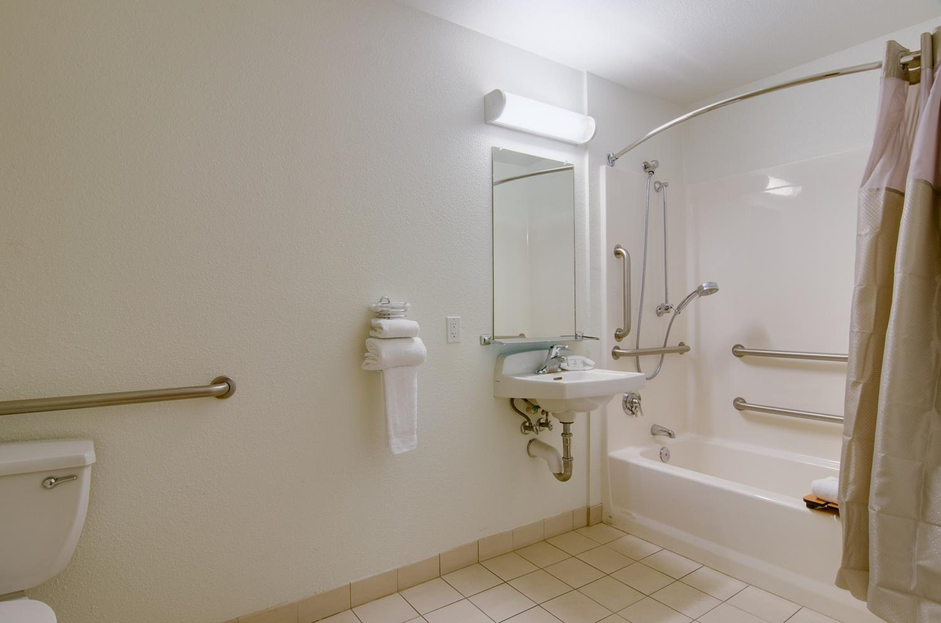 غرفة ديلوكس رباعية، Motel6 Tacoma, WA - Fife 3/3