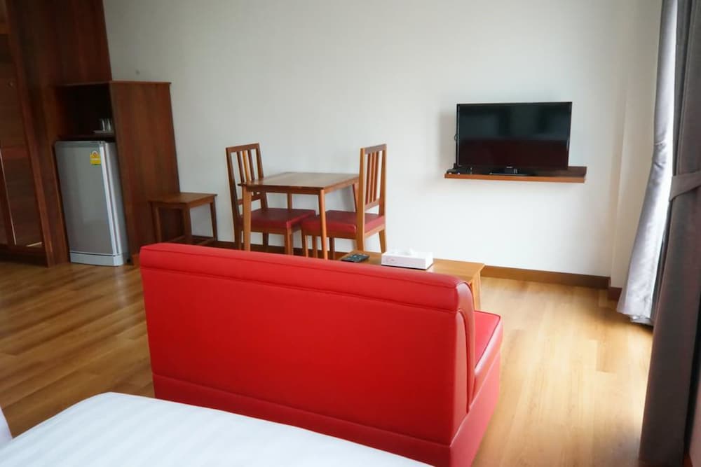 Tai-Shan Suites 15/51