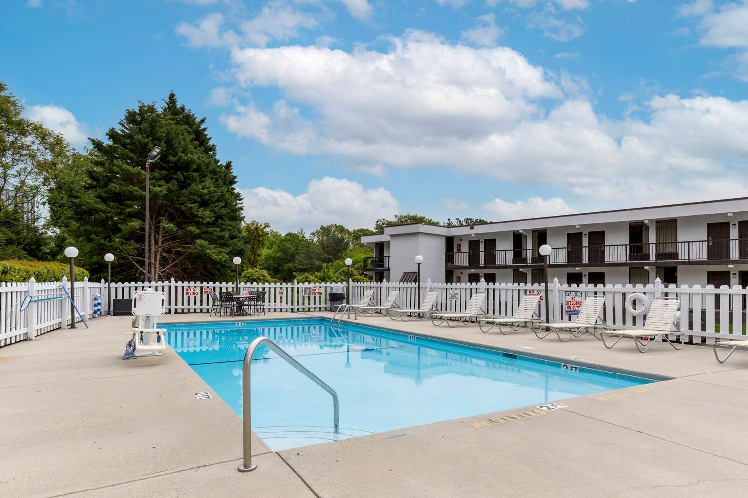 Quality Inn Roxboro South 6/9