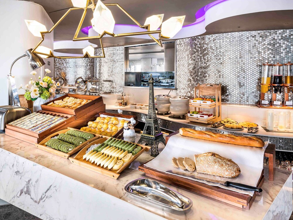 Mercure Hangzhou Qianjiang 37/67