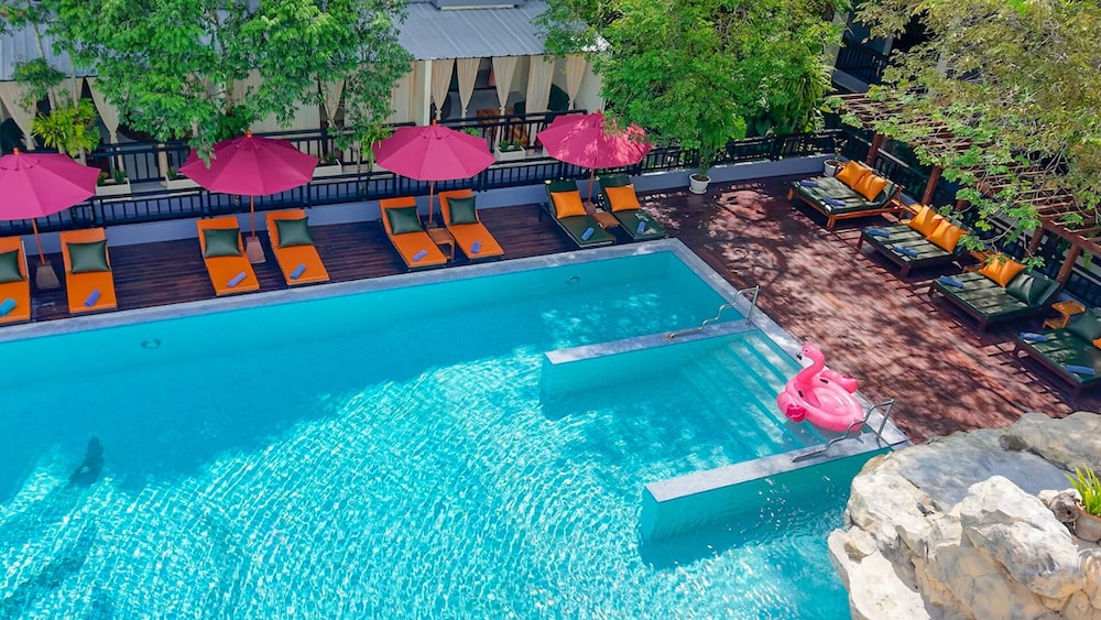 PHUVAREE RESORT 39/47
