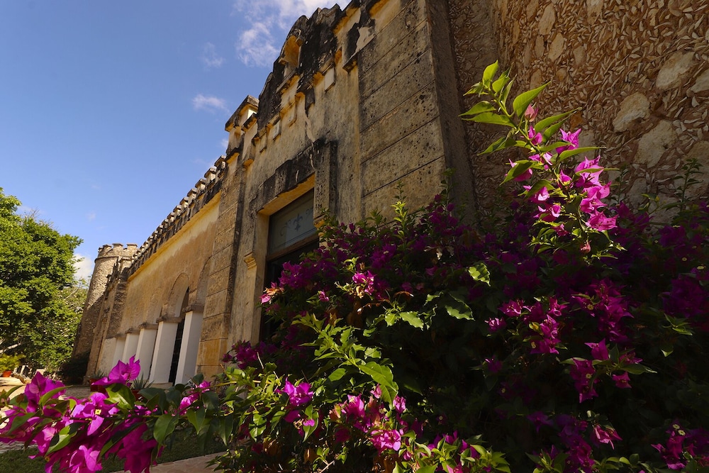 Hacienda Kaan Ac 48/49