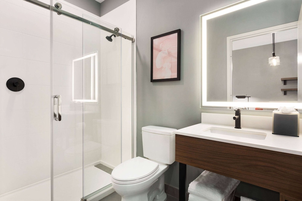 Hawthorn Extended Stay by Wyndham Mount Laurel / Moorestown 54/57