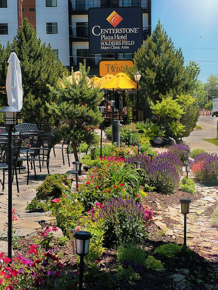 Centerstone Plaza Hotel Soldiers Field Mayo Clinic Area 65/71