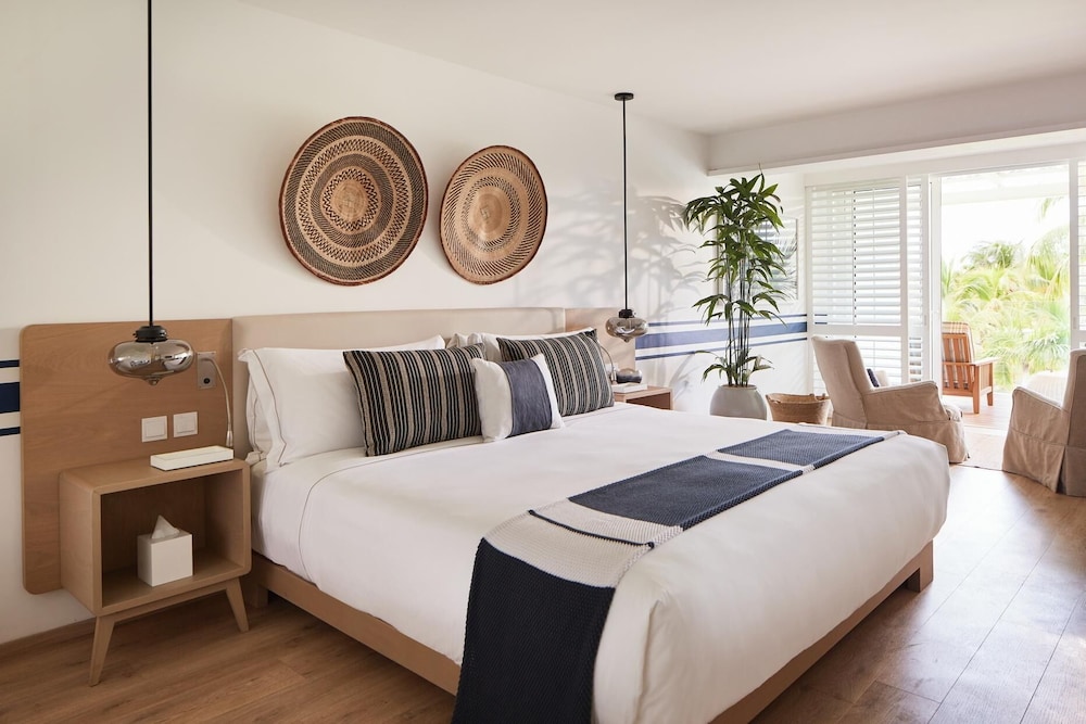LUX Grand Gaube Resort and Villa 23/80