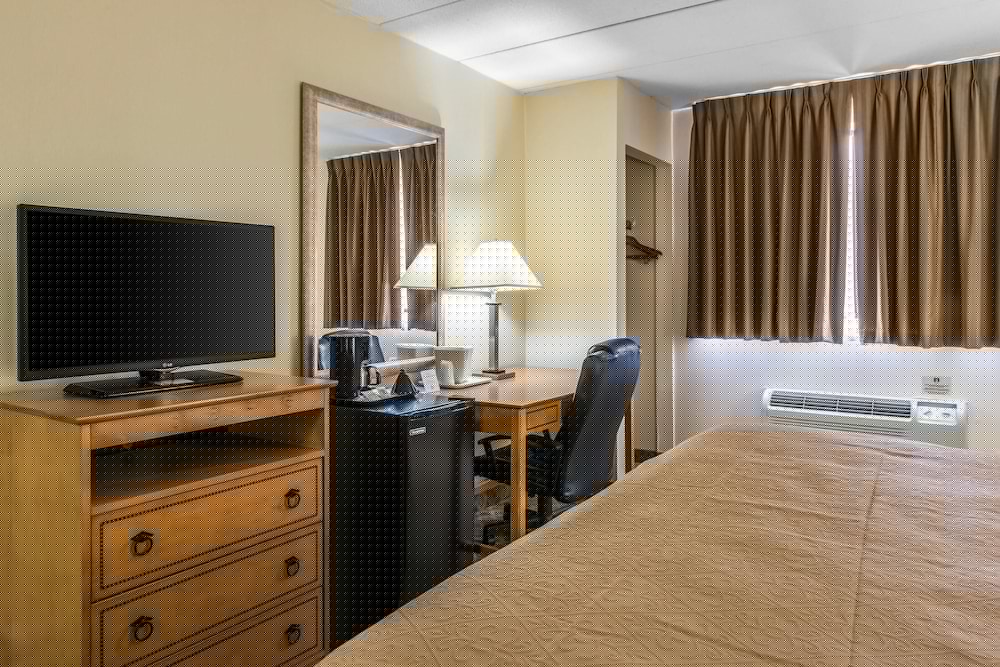 Quality Inn & Suites Fairview - Erie 14/46