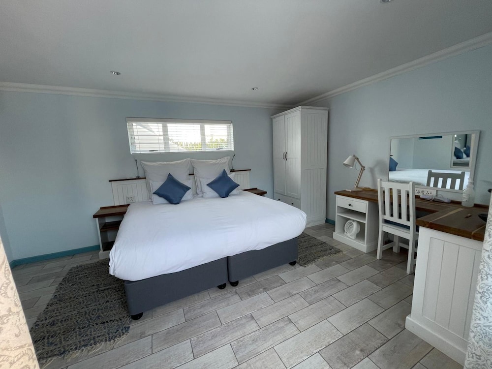 BlueSky Guest House Arniston 24/58