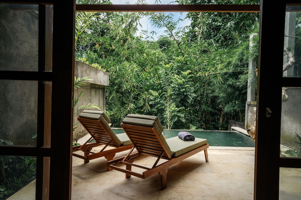 Dinara Ubud 24/51