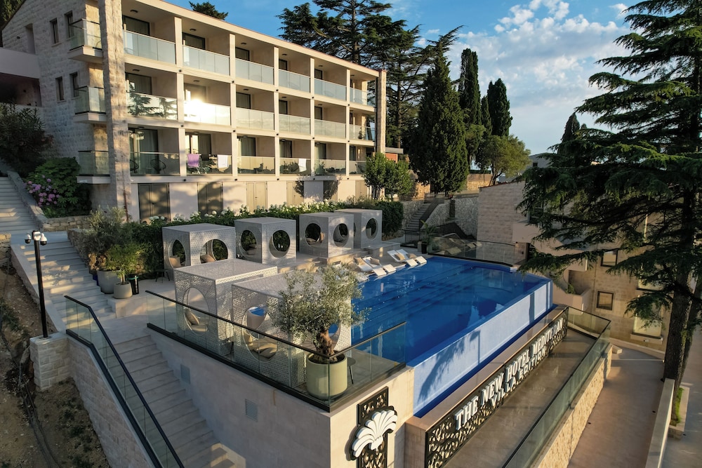 The New Mediteran Hotel Villa Edition 6/65