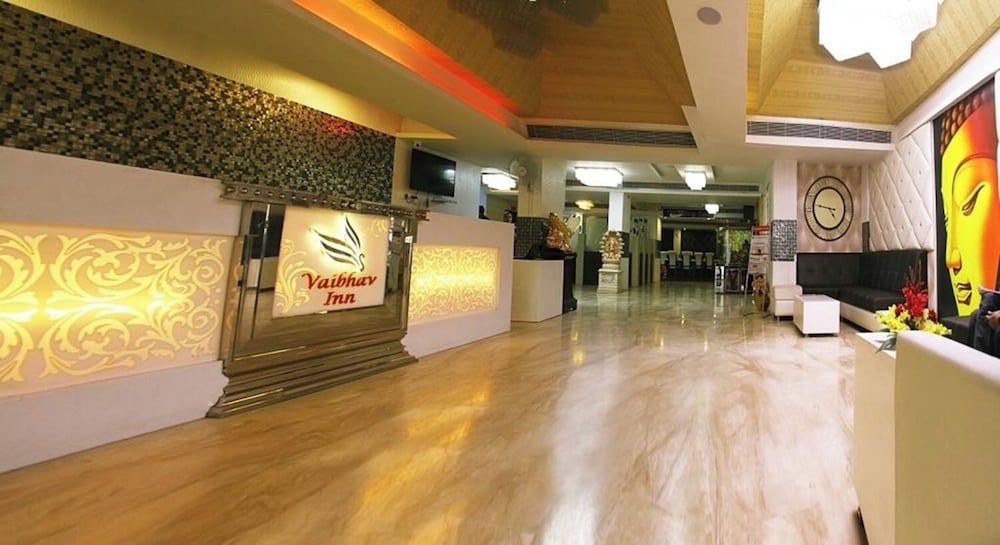 Hotel Vaibhav Inn 7/50