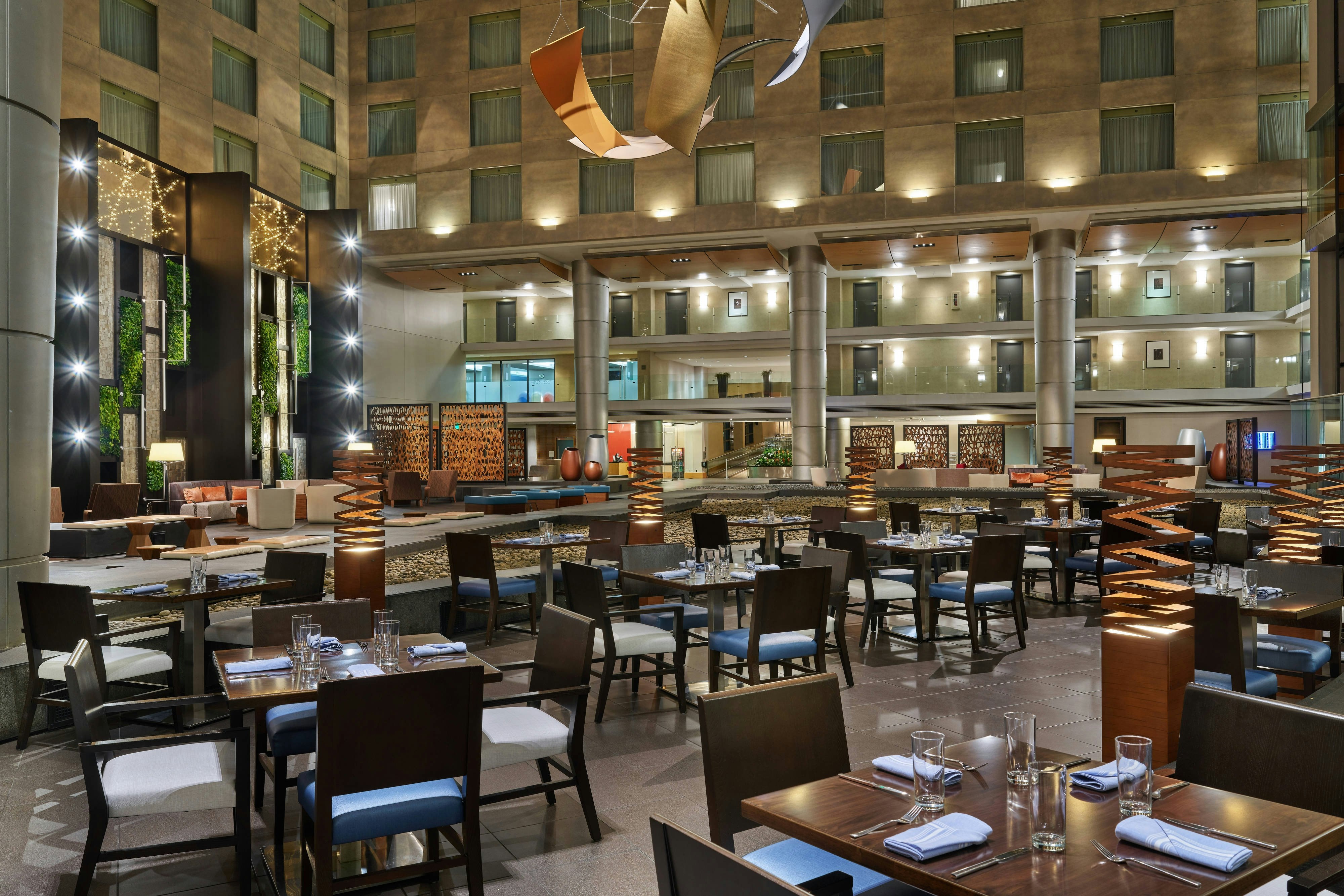 The Westin Detroit Metropolitan Airport 2/12
