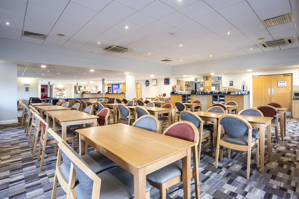 Holiday Inn Express Stafford, an IHG Hotel 39/61