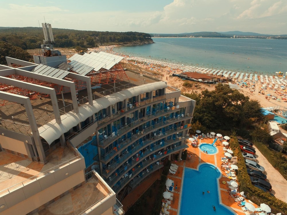 Hotel Kamenec 12/50