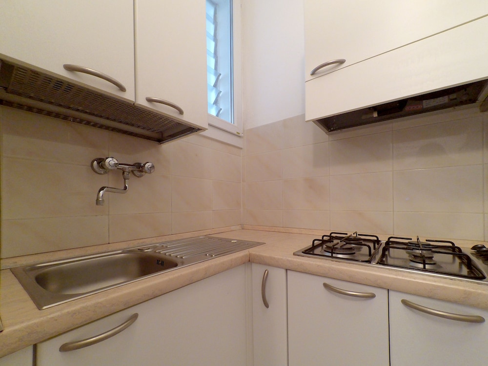 Eco Del Mare Apartments 48/50