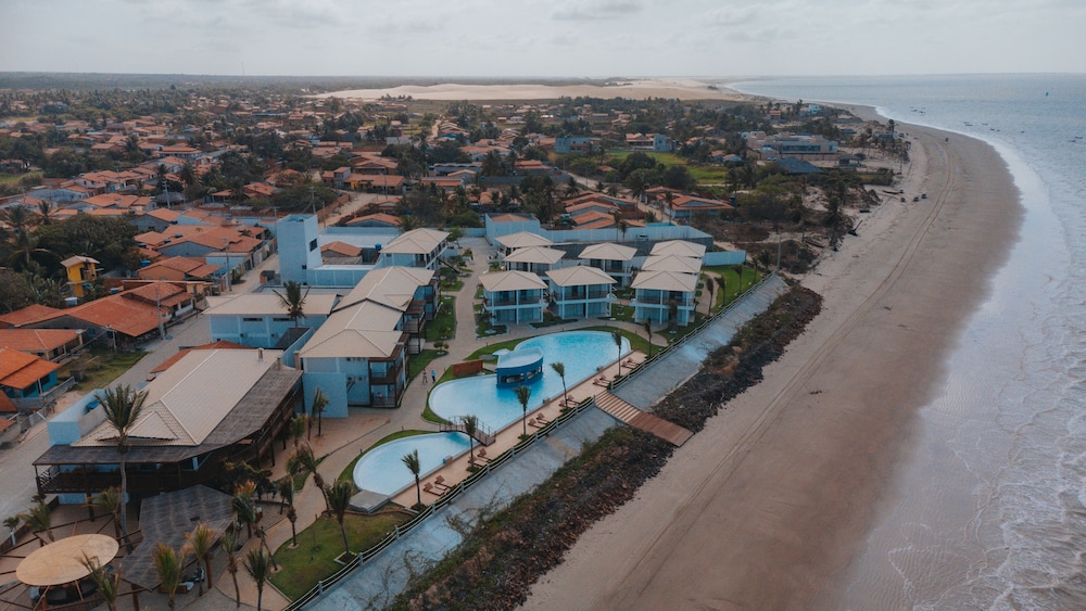 Oiti Beach Resort 40/50