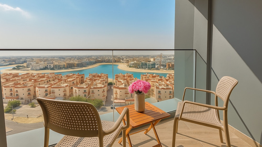 The House Hotel AL Khiran 23/33