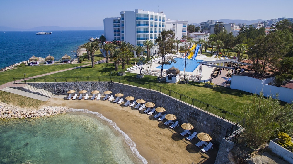 Festival Hotel Resort & Spa 73/79
