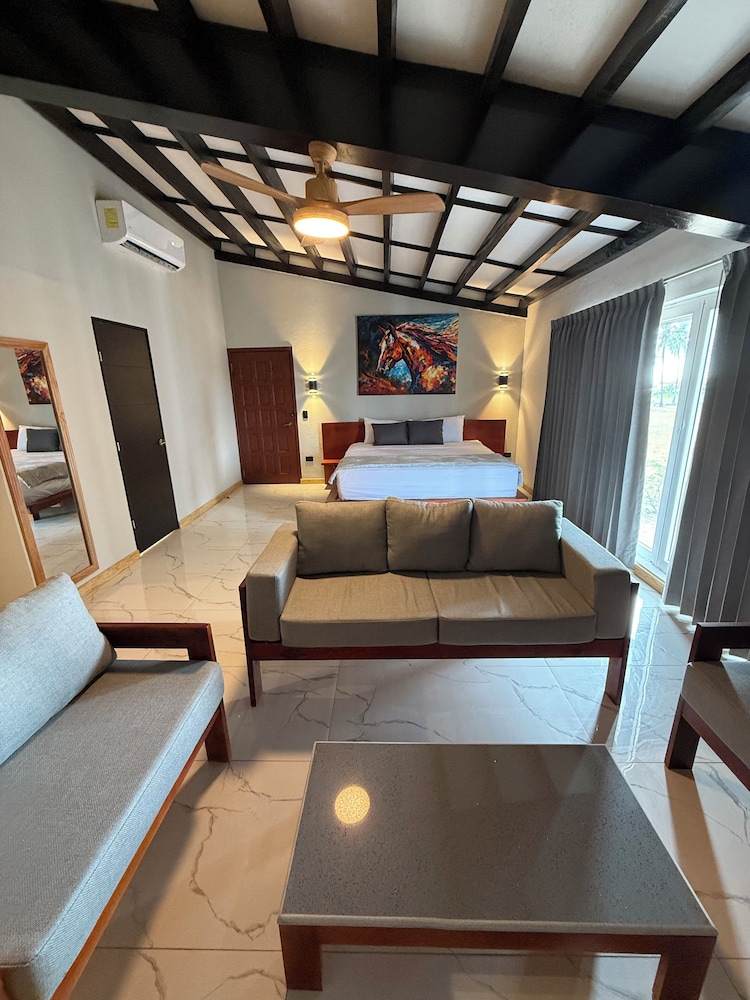 Hotel Tesoro Beach 29/50