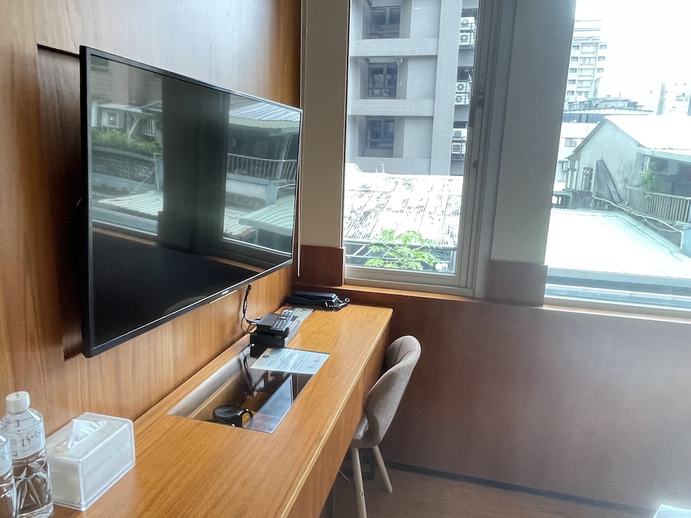 Panco Hotel 9/50